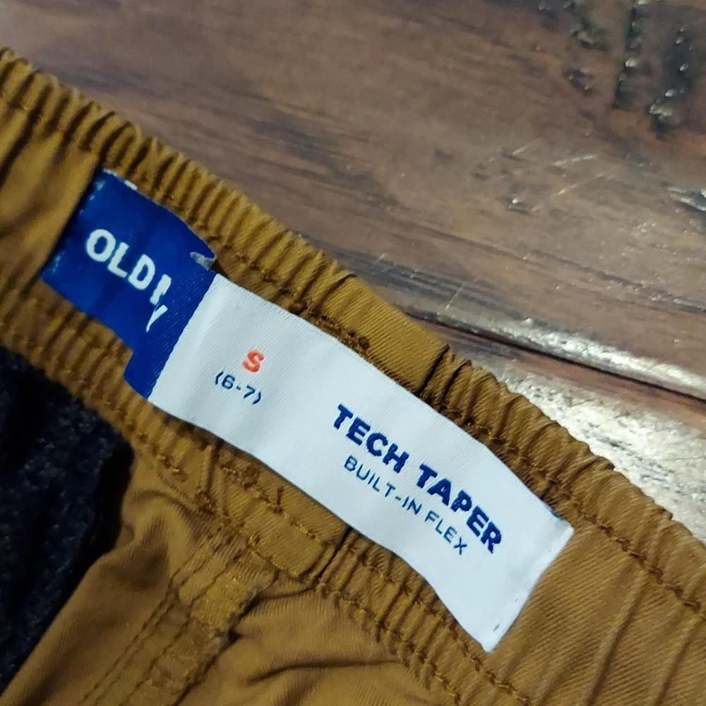 Old Navy Dark Khaki Tech Taper Pants Small 6 7